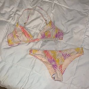 Ripcurl two piece swimwear pink with palm print